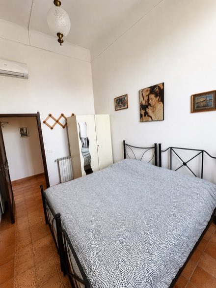 Double bed · single use · Piazza del Mercato Centrale · Room 1 · From February