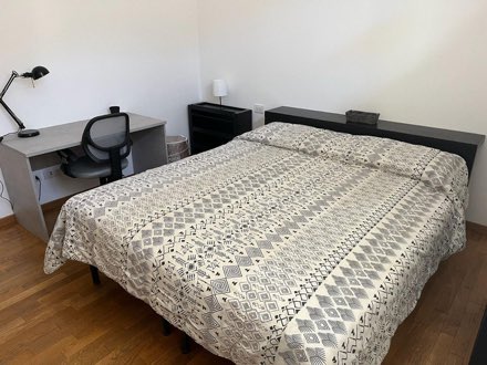 Double bed · single use · Via Domenico Veneziano · Piazza Batoni