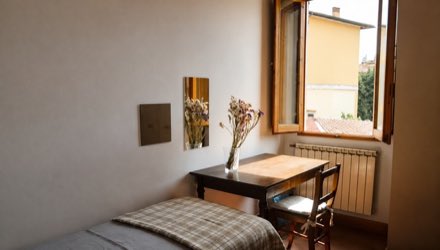 Girls-Only Room · Porta San Frediano · All Bills Included