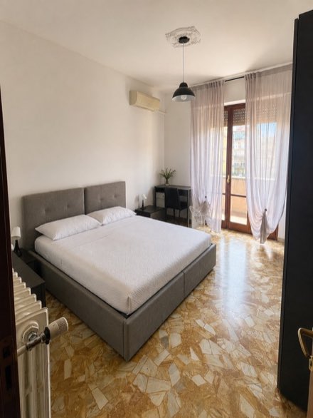Large Double Room with Balcony · Via Caduti di Cefalonia · Novoli
