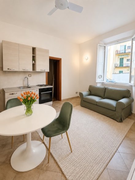 Modern One-Bedroom Apartment Facing the Boboli Gardens · Oltrarno