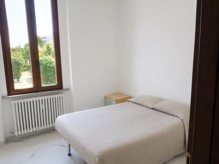 Room with French Bed, All Bills Included · Via Pistoiese